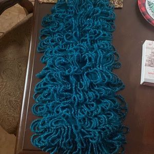 BETSEYVILLE infinity scarf in teal.